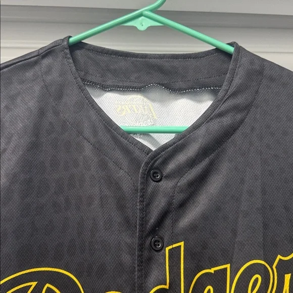 Black and Gold Dodgers Men's Shirt - Picture 5 of 8